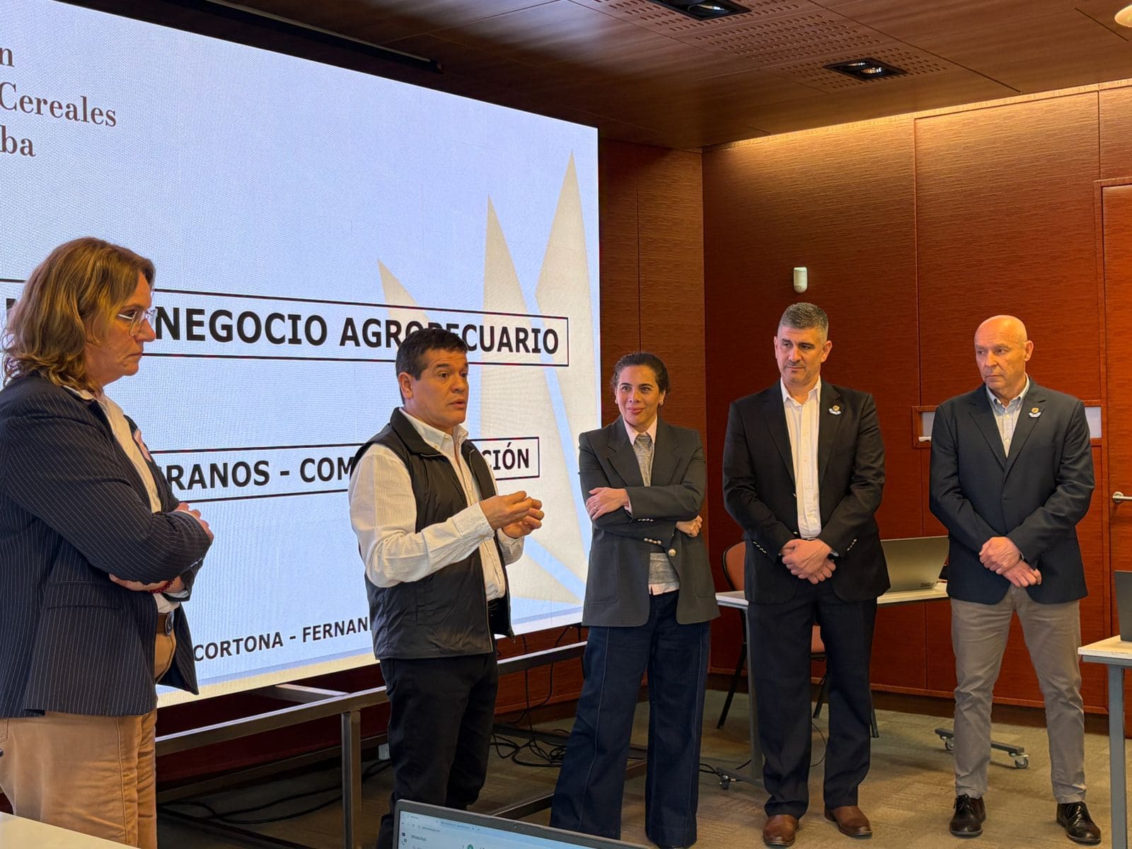 El Curso de Gestión Integral del Negocio Agropecuario acreditará puntaje docente